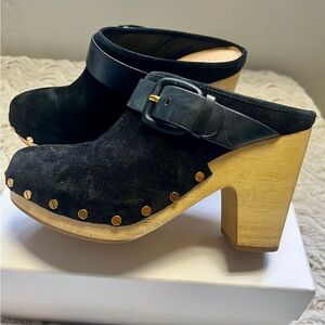 NEW Veronica Beard Black Suede Clogs